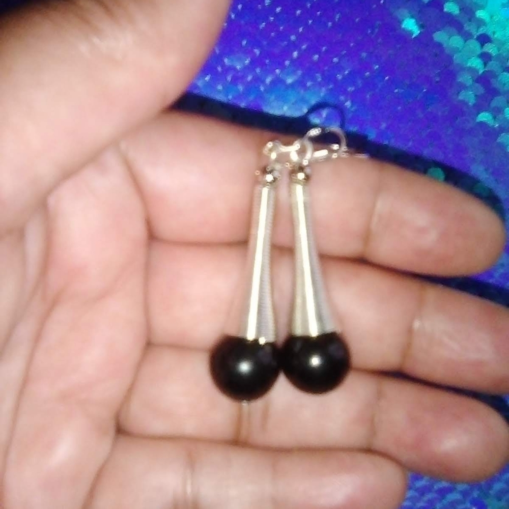 GENUINE BLACK JADE BEAD DANGLE EARRINGS